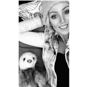 Meet your Posher, Jillian